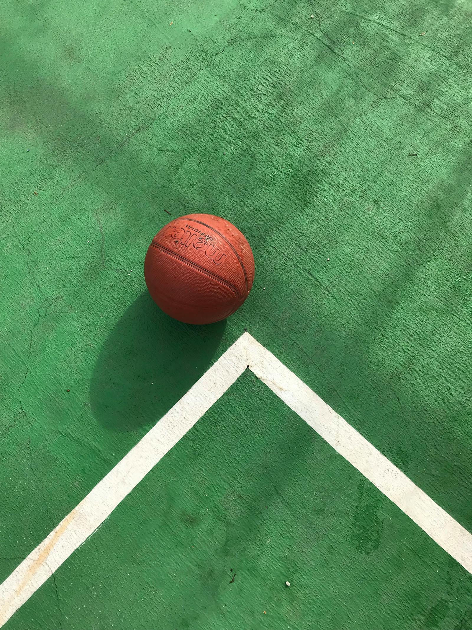 费舍尔：东契奇爆发太晚已无缘MVP第一梯队 投票者心中早有偏好｜必威体育（封面配图）